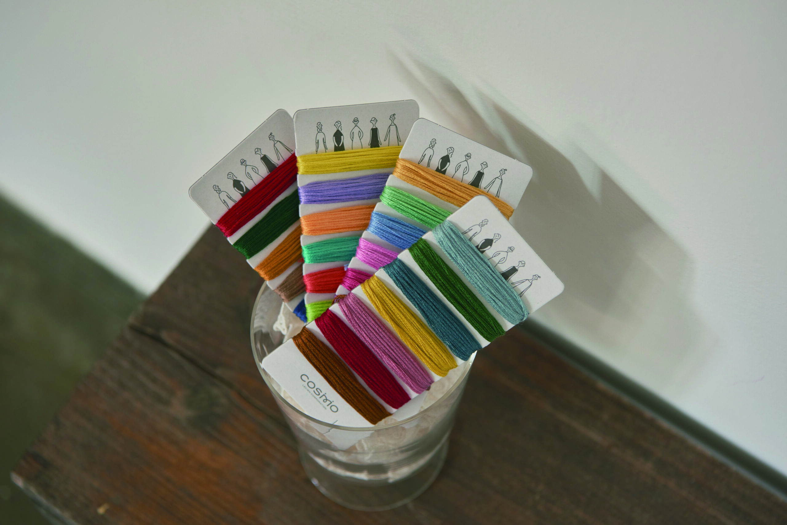 100 Ladies Embroidery® assorted embroidery floss pack