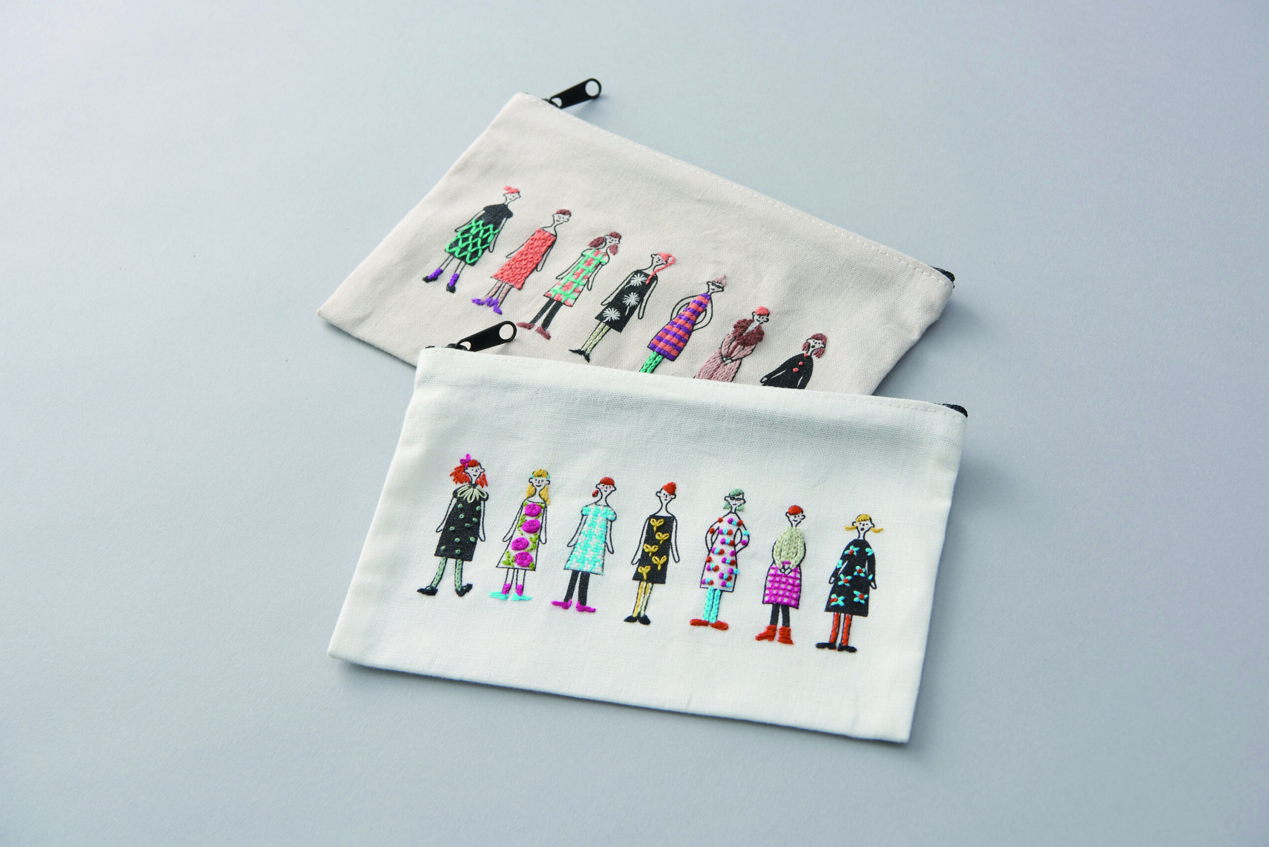 100 Ladies Embroidery® pale pouch embroidery kit